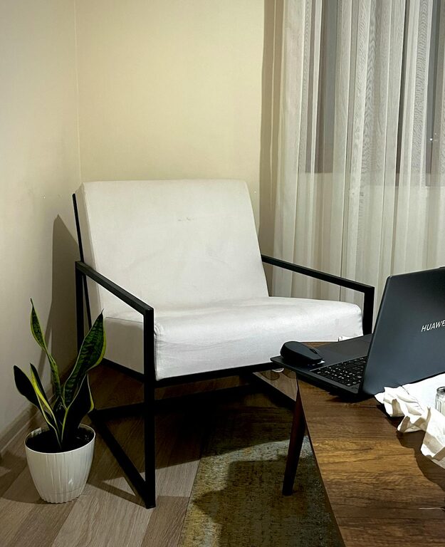 How to Create a Relaxing Home Workspace for Better Productivity